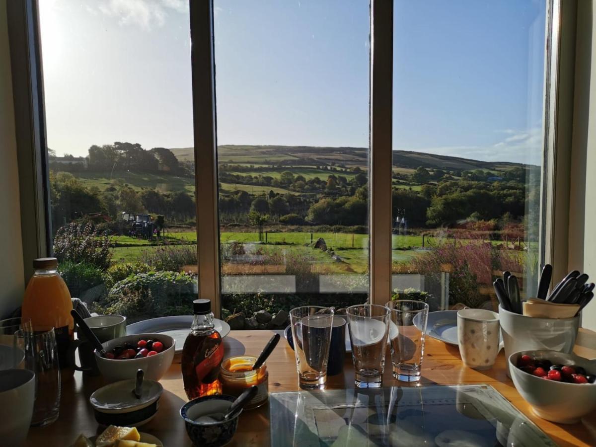 The Old Cowshed Villa Roundwood Bagian luar foto